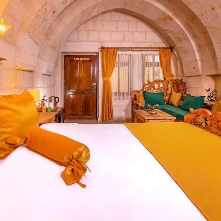 Helen Cave 2* Göreme