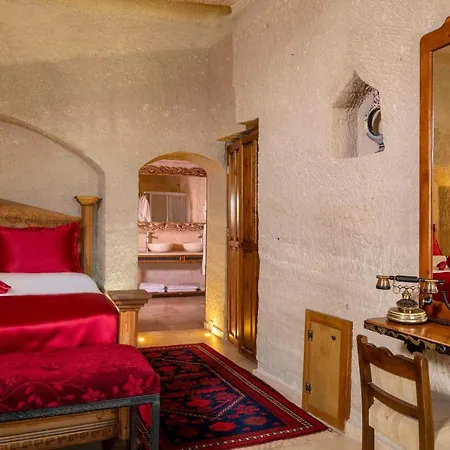 Hotel Helen Cave 2*