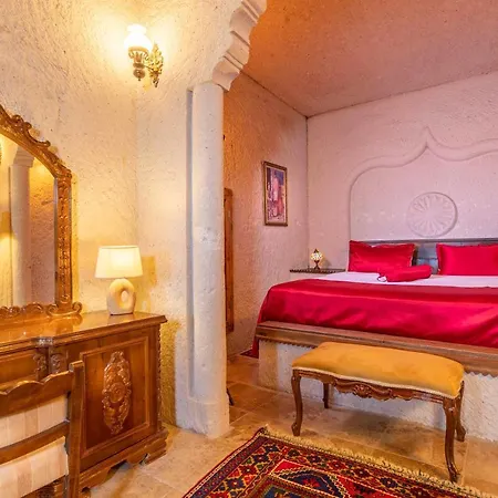 Helen Cave 2* Göreme