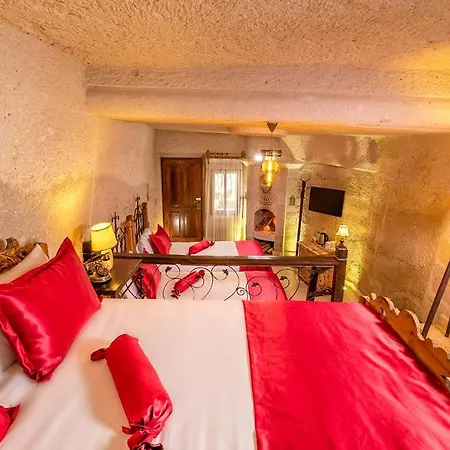 Helen Cave Goreme