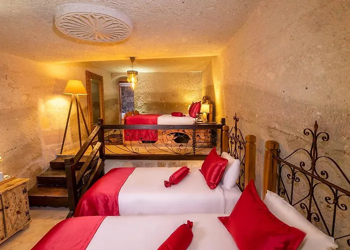 Helen Cave Szálloda 2*