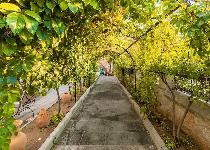 Helen Cave 2* Göreme